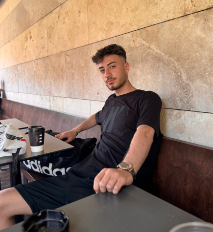 <em>Muhammed Ge.</em>